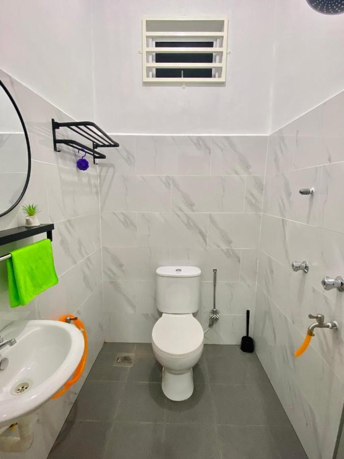 De Jara Guesthouse Dungun For Malay Dış mekan fotoğraf